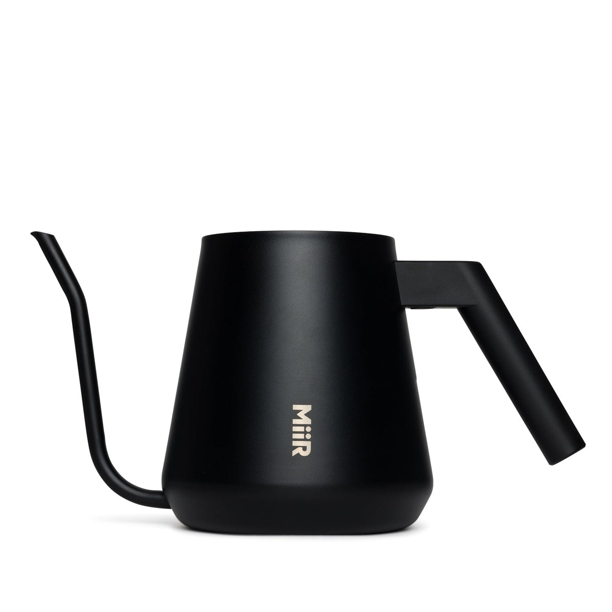 new-standard-pour-over-kettle-i3 Pour_Over_Kettle_Black_Studio_0222_Front.jpg