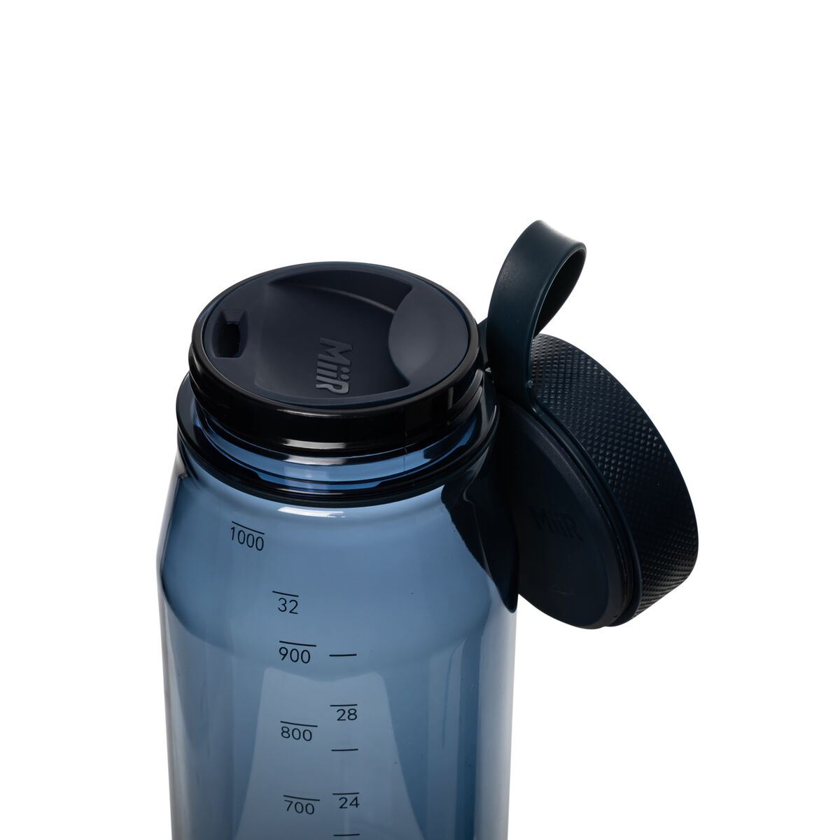 everywhere-bottle-h7 WebPDP-33oz_Everywhere_Bottle_TidalBlue__EWB1PN32215_X2Studio_TetherTwist.jpg