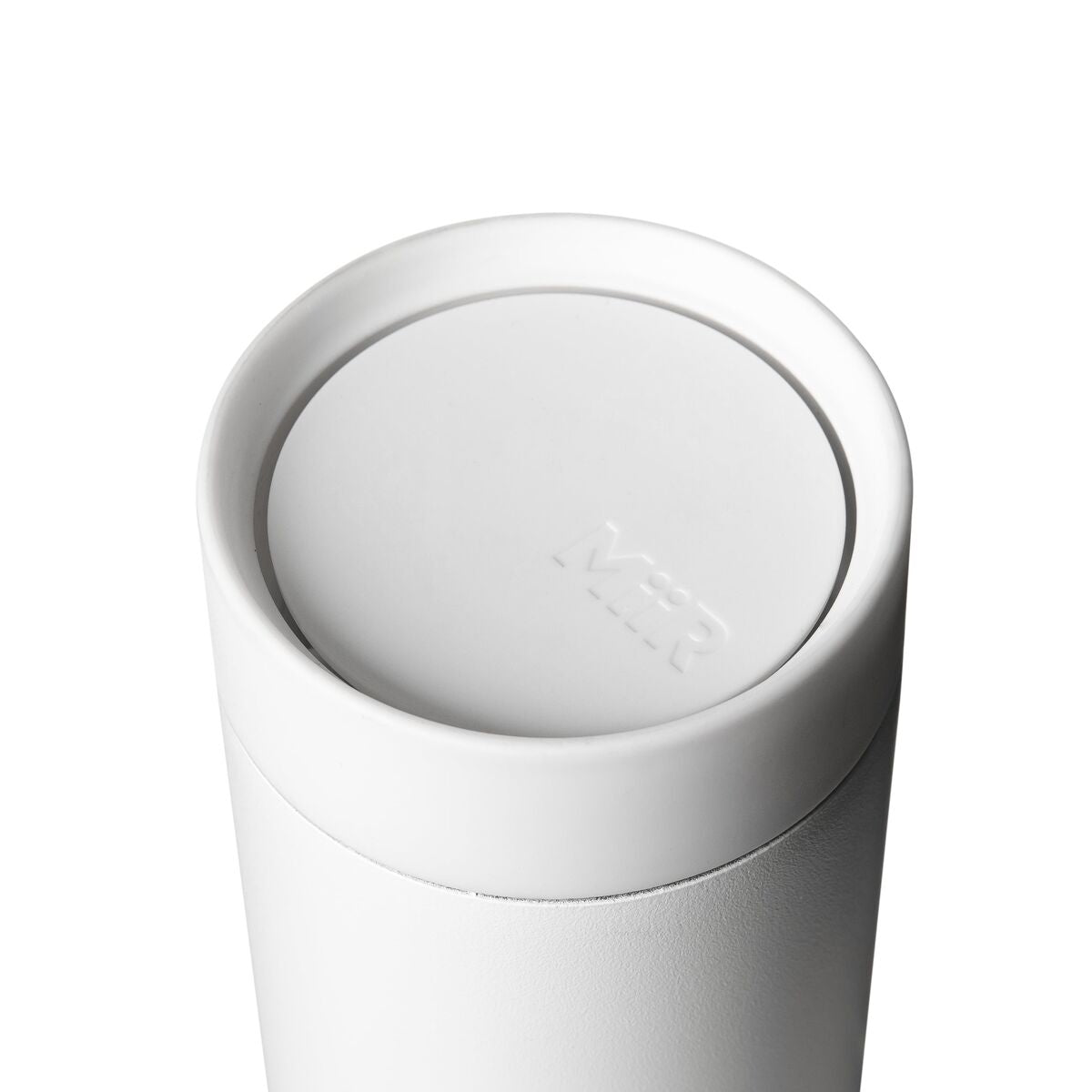 360-lid-l3 WebPDP-360_Lid_White__3602PNWM001_X2Studio_Closeup_Closed.jpg