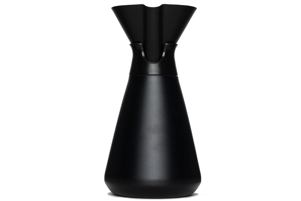new-standard-carafe-v0 WebPDP-Carafe_Black_Studio_0722_270__CAR1SVOS002.jpg
