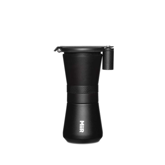 coffee-hand-grinder-e0 Web_PDP-50g_NS_Hand_Grinder_Black_Studio_0713_HGR1SNOS002_90.jpg